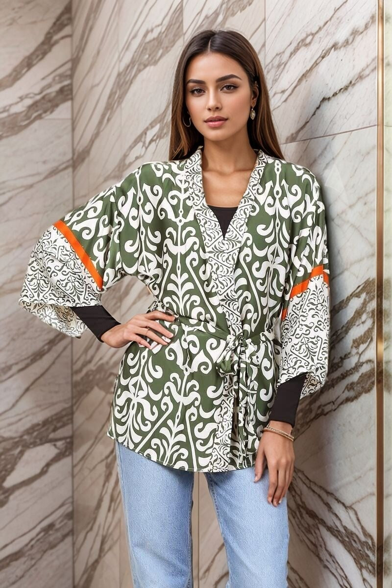 Gilet court imprimée manche courte en soie satin